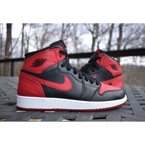 Nike Air Jordan 1 Retro High OG BG 'Bred' 2013  575441-023  Youth Size 6.5Y